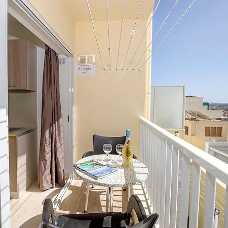 Summer Breeze Comfort Sunny Apartments Close To The Sandy Beaches - By Getawaysmalta Mellieħa Eksteriør billede