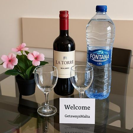 Summer Breeze Comfort Sunny Apartments Close To The Sandy Beaches - By Getawaysmalta Mellieħa Eksteriør billede