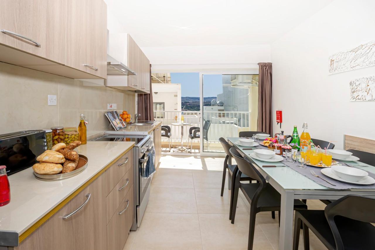 Summer Breeze Comfort Sunny Apartments Close To The Sandy Beaches - By Getawaysmalta Mellieħa Eksteriør billede