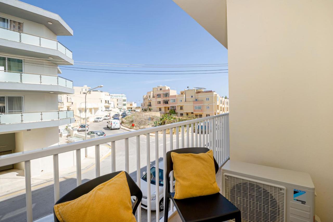 Summer Breeze Comfort Sunny Apartments Close To The Sandy Beaches - By Getawaysmalta Mellieħa Eksteriør billede