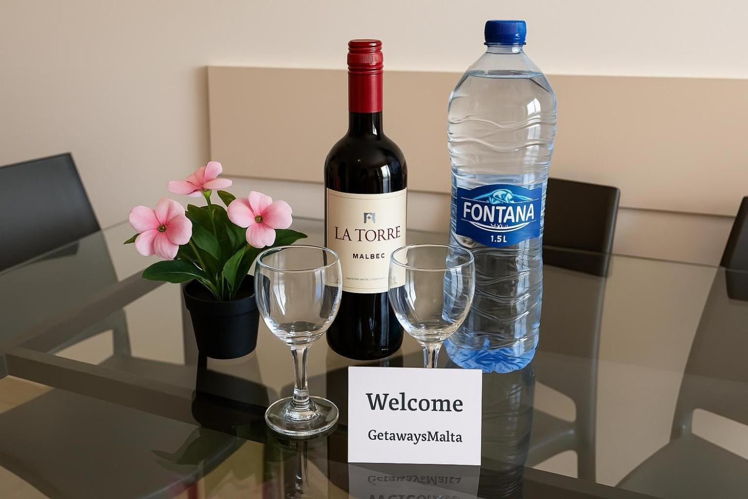 Summer Breeze Comfort Sunny Apartments Close To The Sandy Beaches - By Getawaysmalta Mellieħa Eksteriør billede